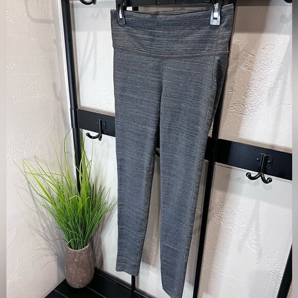 Athleta high rise leggings grey size small - Picture 7 of 13
